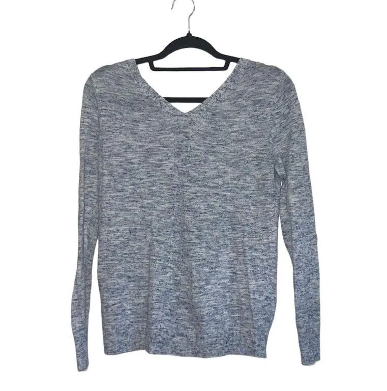 Light Blue Heathered V-neck Fitted Sweater - Image 6