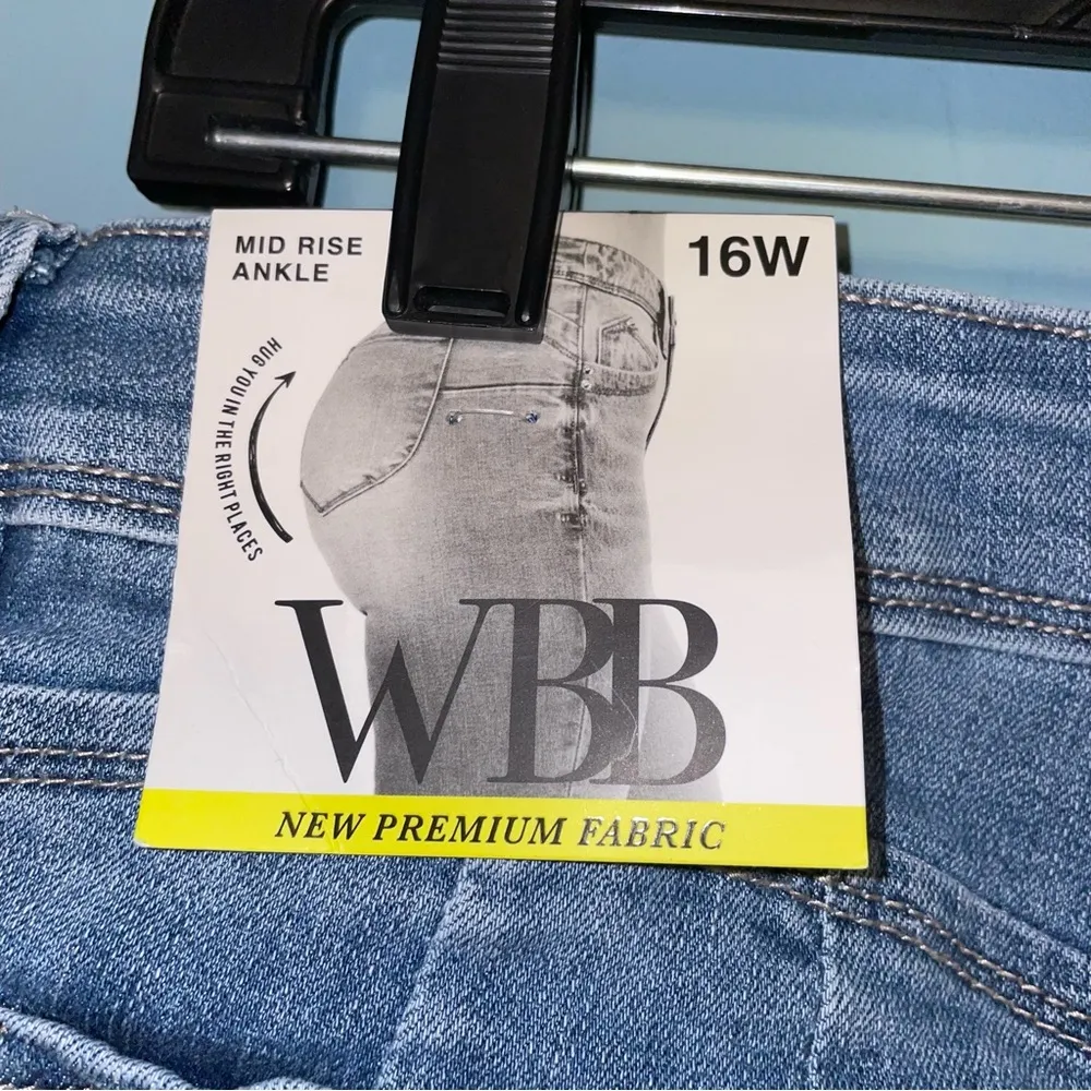 Wanna Betta Butt Royalty for Me Mid-Rise Ankle Jeans Size 16W - Image 6