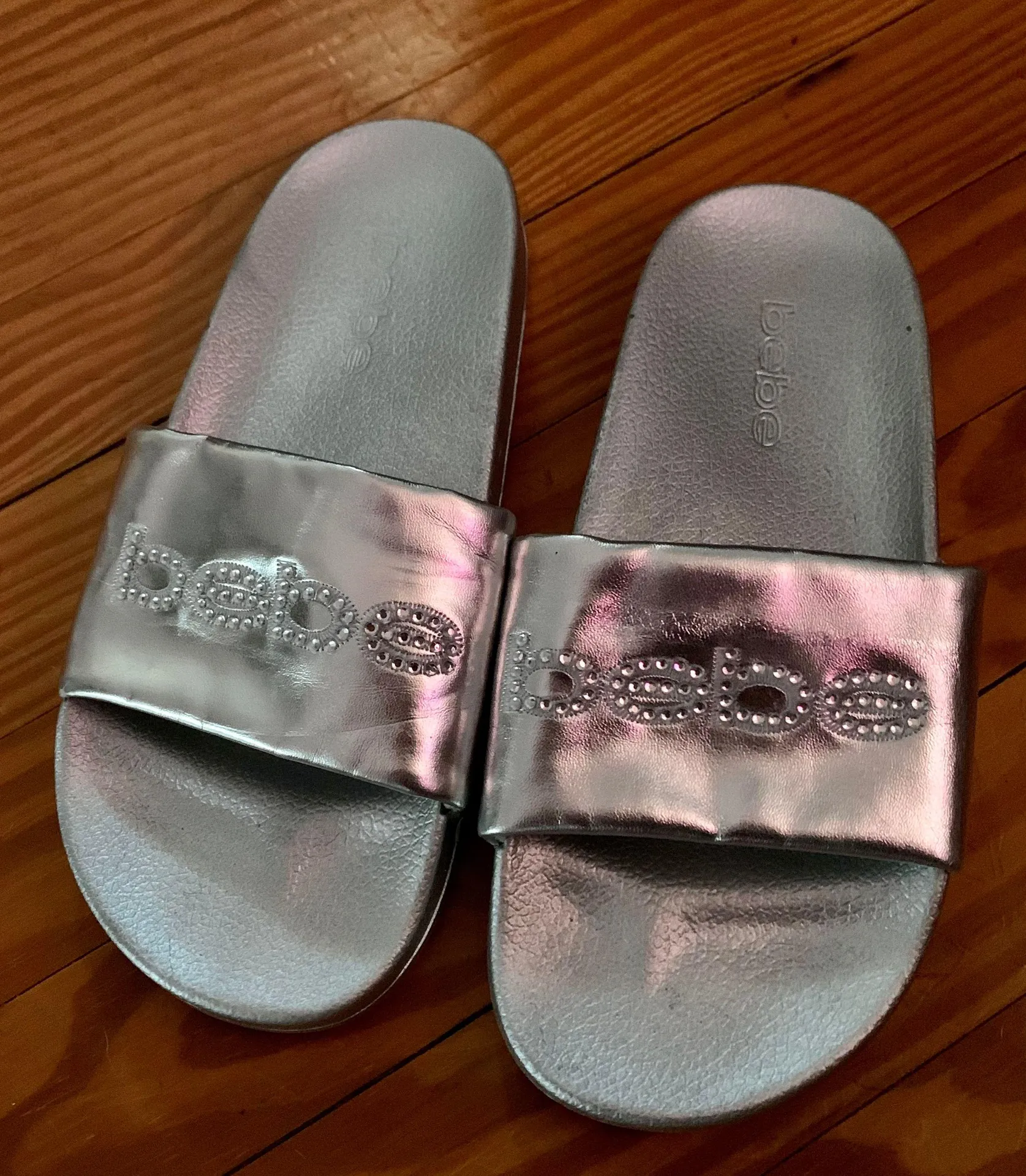 FELIZIA  LOGO SLIDES…Preowned - Image 3