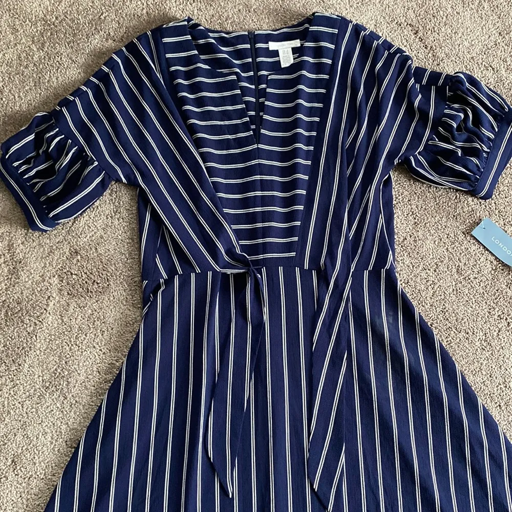 London Times Navy White Stripe Belted Fit & Flare Midi Dress SIZE 8 – NWT - Image 2