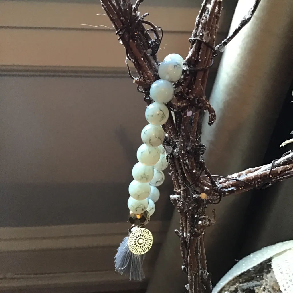 2xHP💝Boutique Howlite set of 4 beaded brac… Blue - Image 2