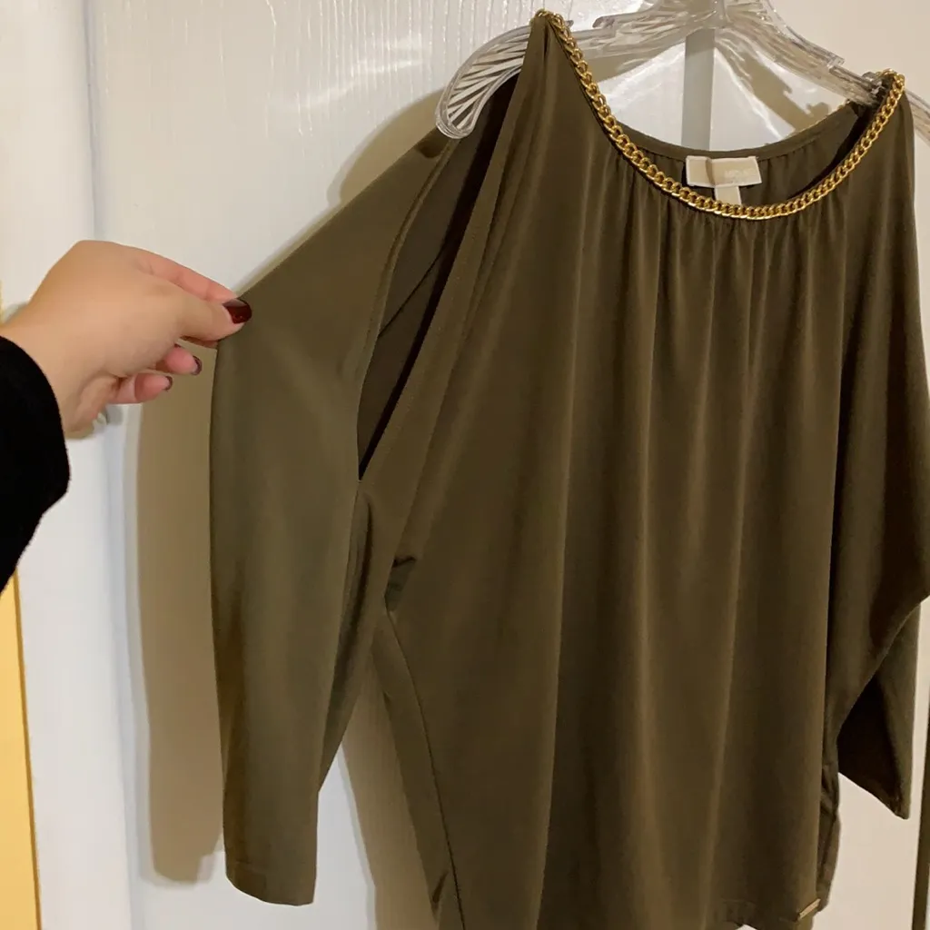 Michael Kors blouse - Image 5