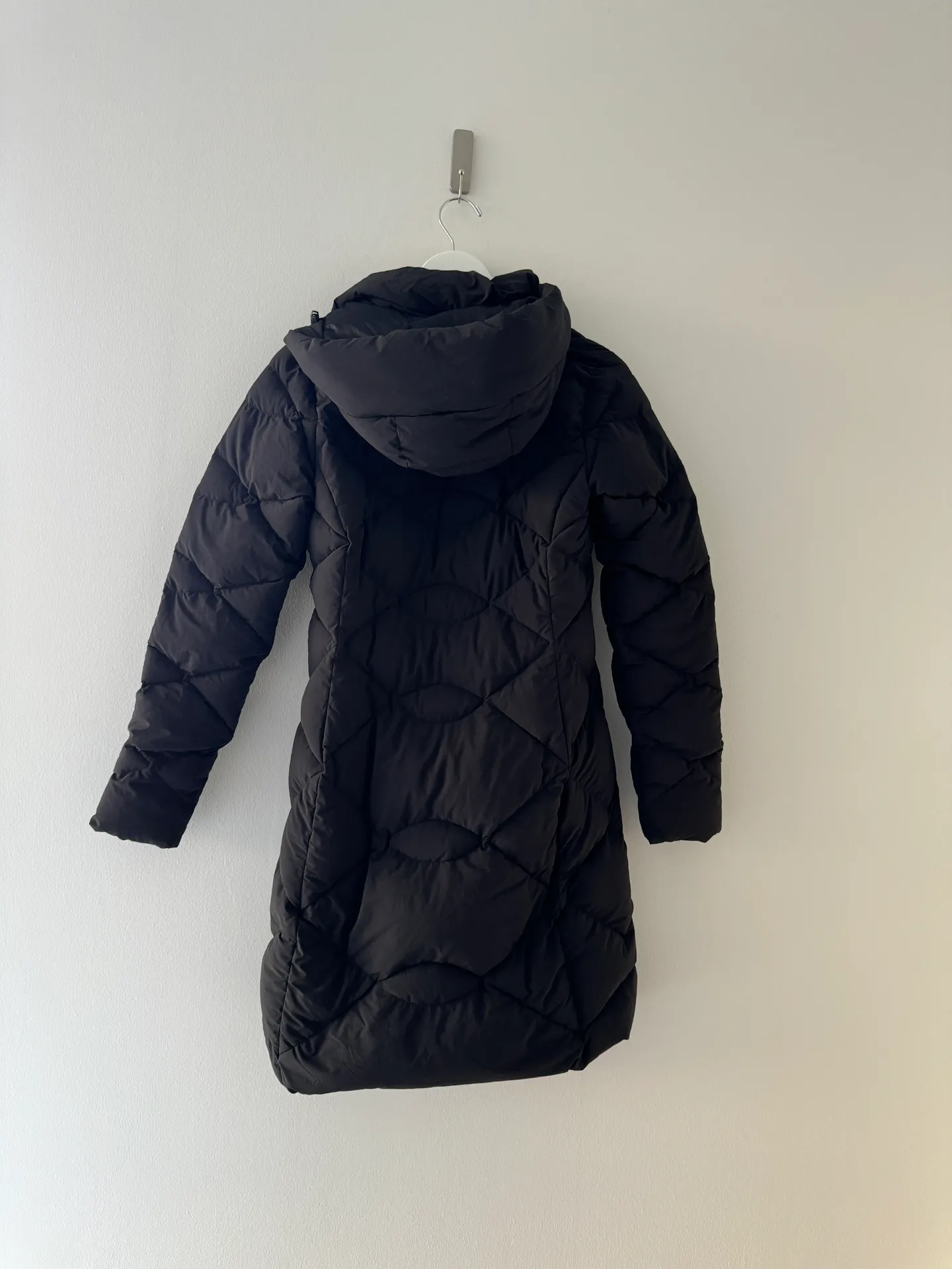 NorthFace Black Parka  - Image 7