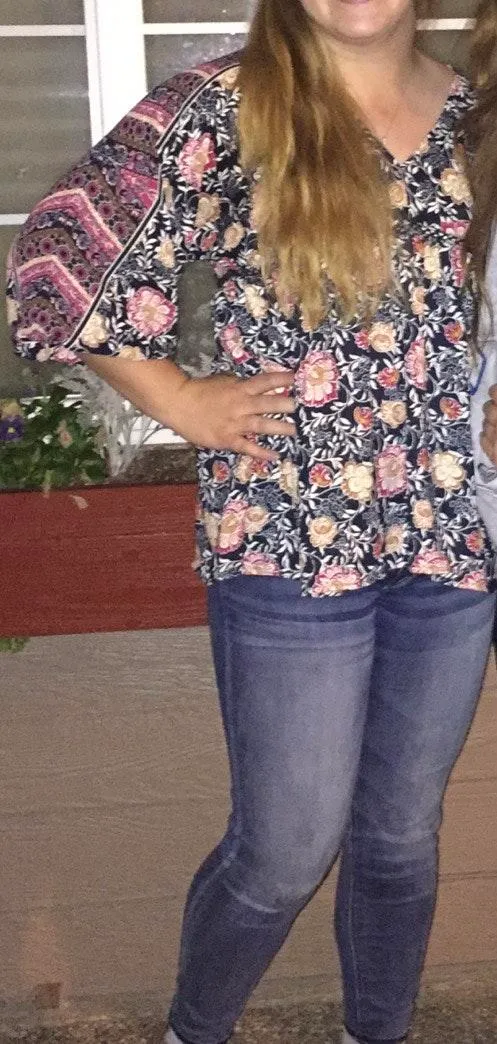 Knox Rose Floral Flowy Blouse - Image 2