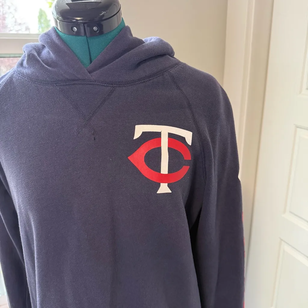 Victoria’s Secret PINK Navy Blue Minnesota Twins MLB Pullover Sweatshirt - Image 2