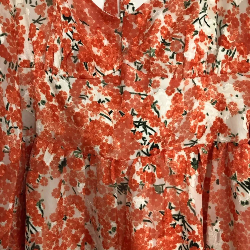 Hello Molly NWT floral open back dress never let it‎ show dress women’s size 6 M - Image 5