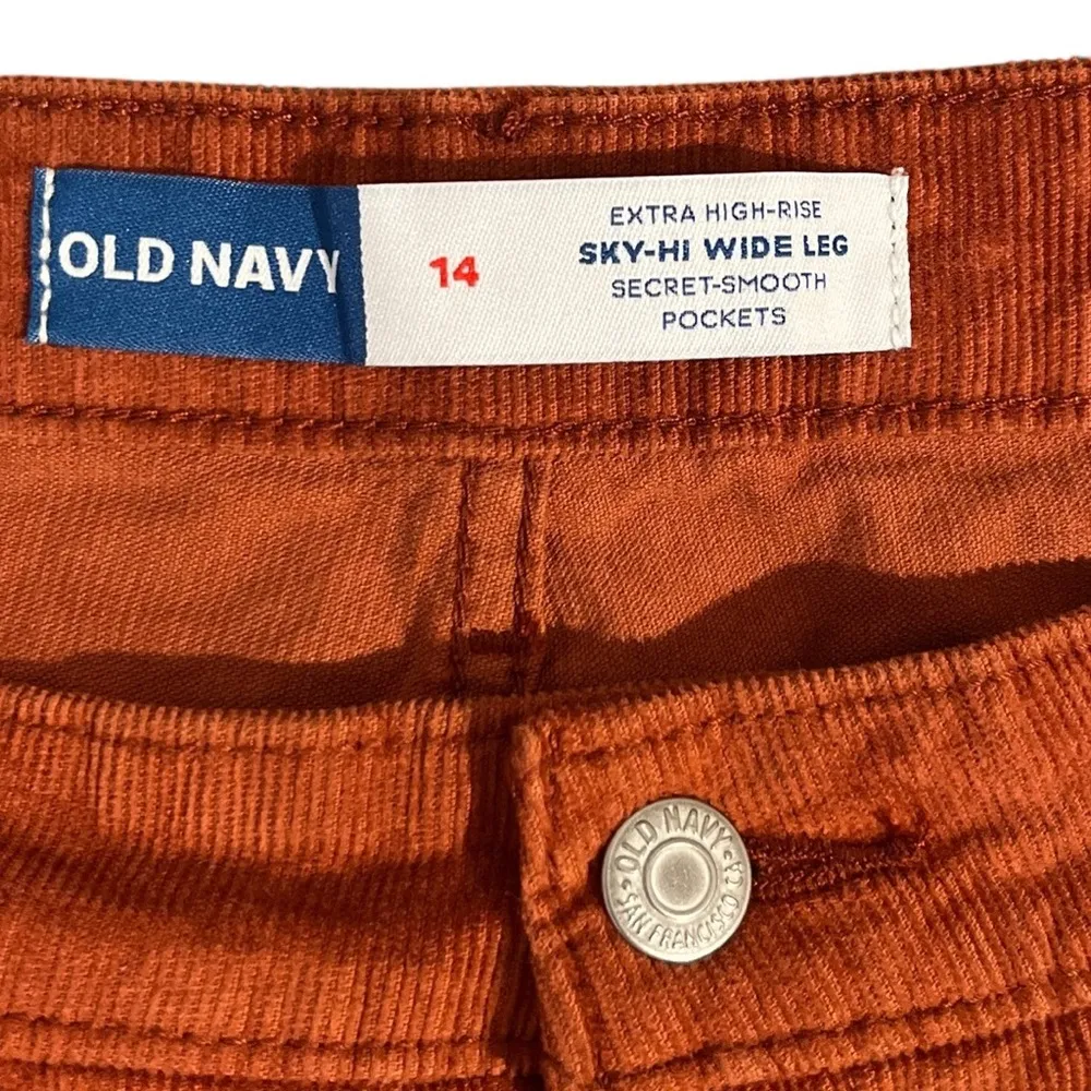 NWT Old Navy Extra High Rise Sky-Hi Wide Leg Rust Orange Corduroy Pants 14 - Image 4