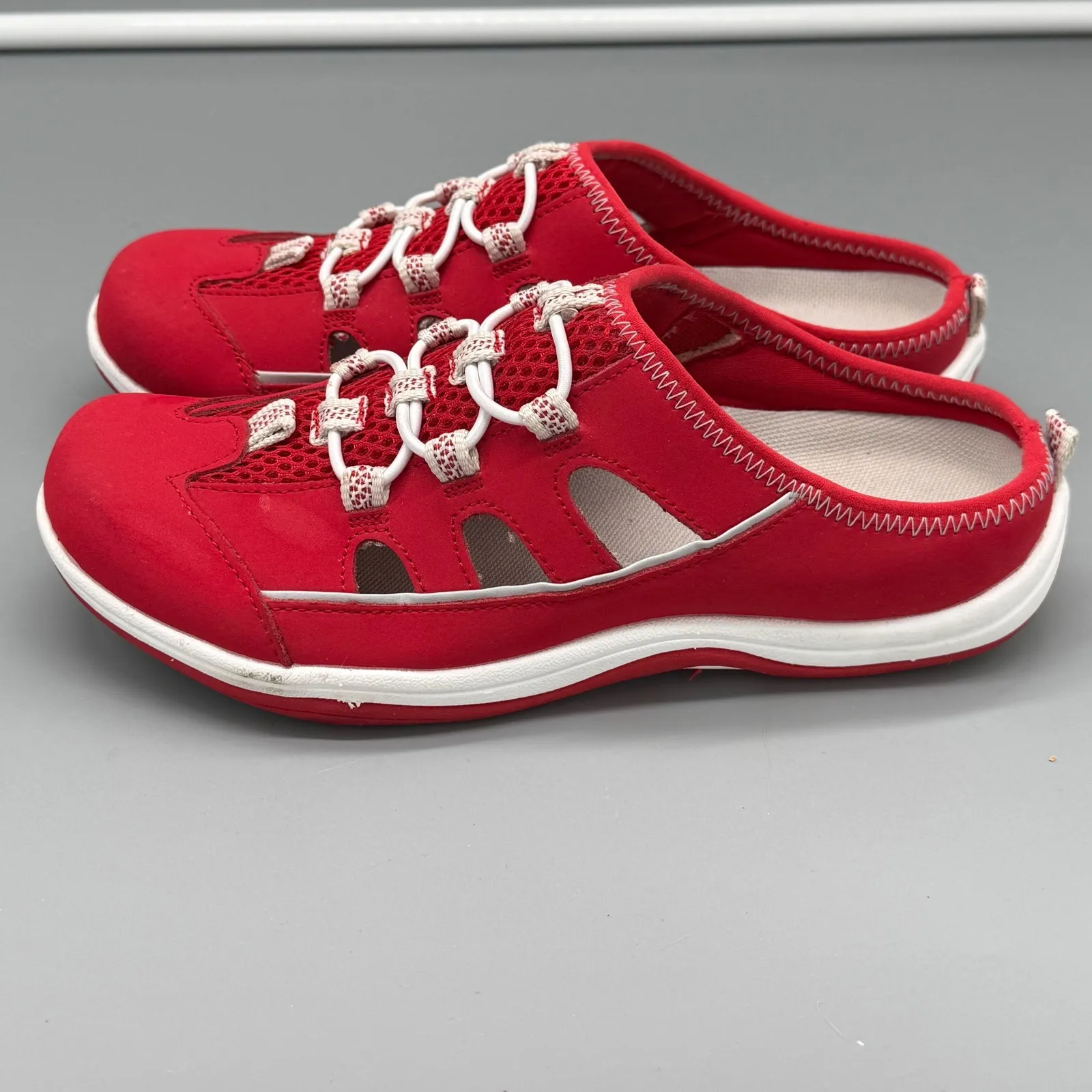 Easy Street Sport Red Slip On Mules Women Size 6.5 M Comfort Mesh Athletic Shoes - Image 3