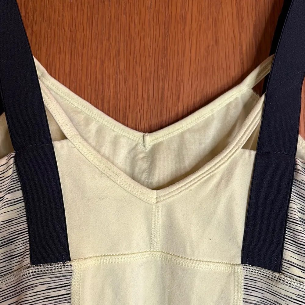 Lucy Black and Yellow Fitted Sleeveless Tank Top with Built in Shelf Bra Size XS - Image 4