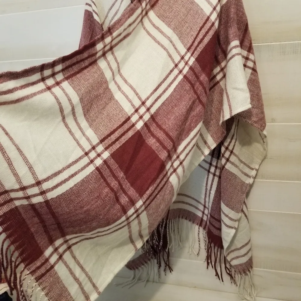 {OS} NWT Banana Republic Mariana Plaid Red Fringe Komono Blanket Cashmere Blend - Image 6