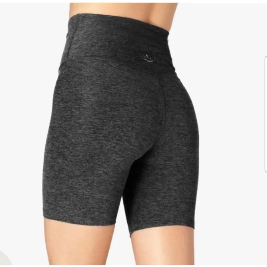 NEW! Beyond Yoga Spacedye High Waist Dark Charcoal Gray Bike Shorts XXS - Image 2