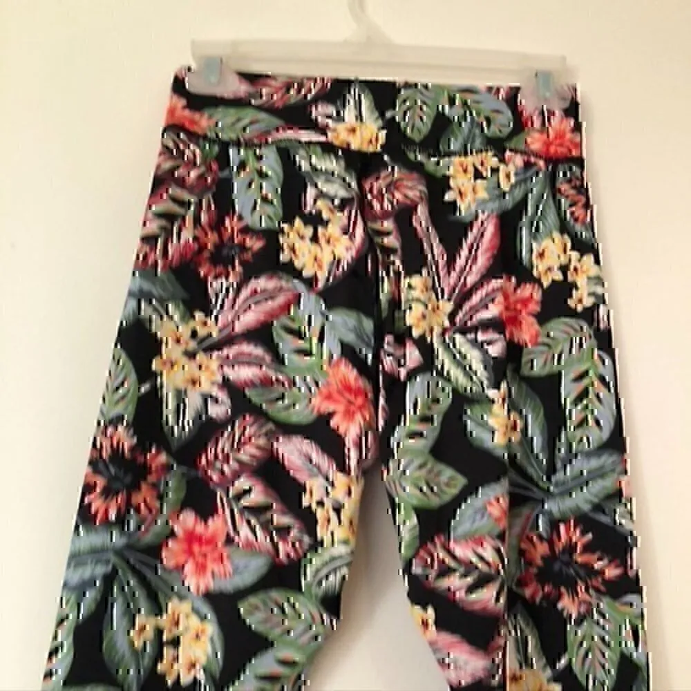 MINKPINK Black Red Green Hawaiian Tropical Floral Active Legging AUS Medium US 6 - Image 10