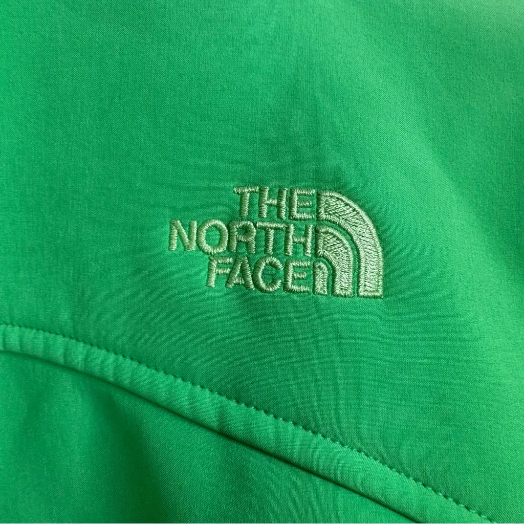 The North Face Apex Bionic Softshell Jacket in Surreal Green Size Large - Image 3