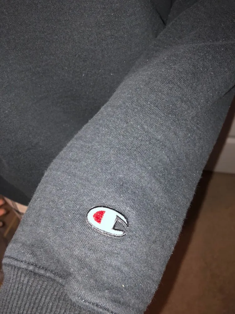 Champion Crewneck - Image 2