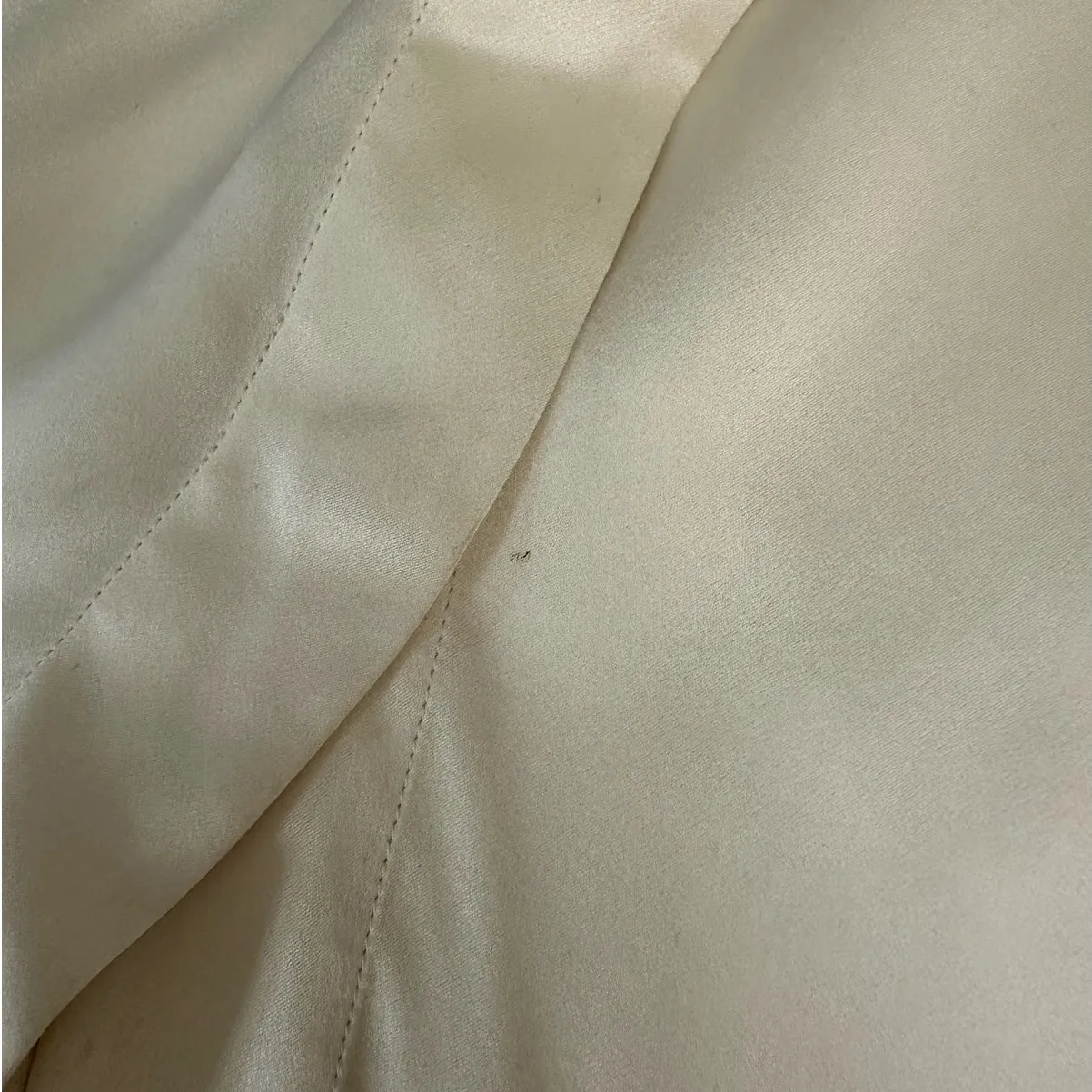 ESCADA Blouse 100% Silk Cream & Black Sport Print Button Up Long Sleeve - Image 10