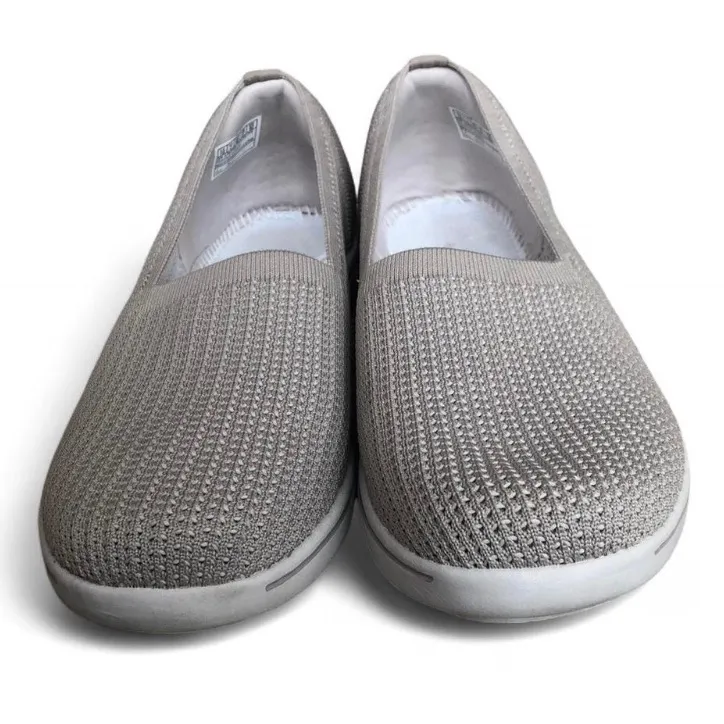 Skechers Women’s Arch Fit Uplift Knit Skimmer Taupe Size 10 - Image 6
