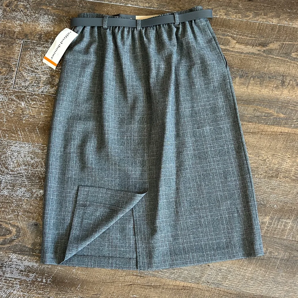 Alfred Dunner Charcoal Pencil Skirt W/Belt Size 18 NEW Vintage Pull on - Image 3