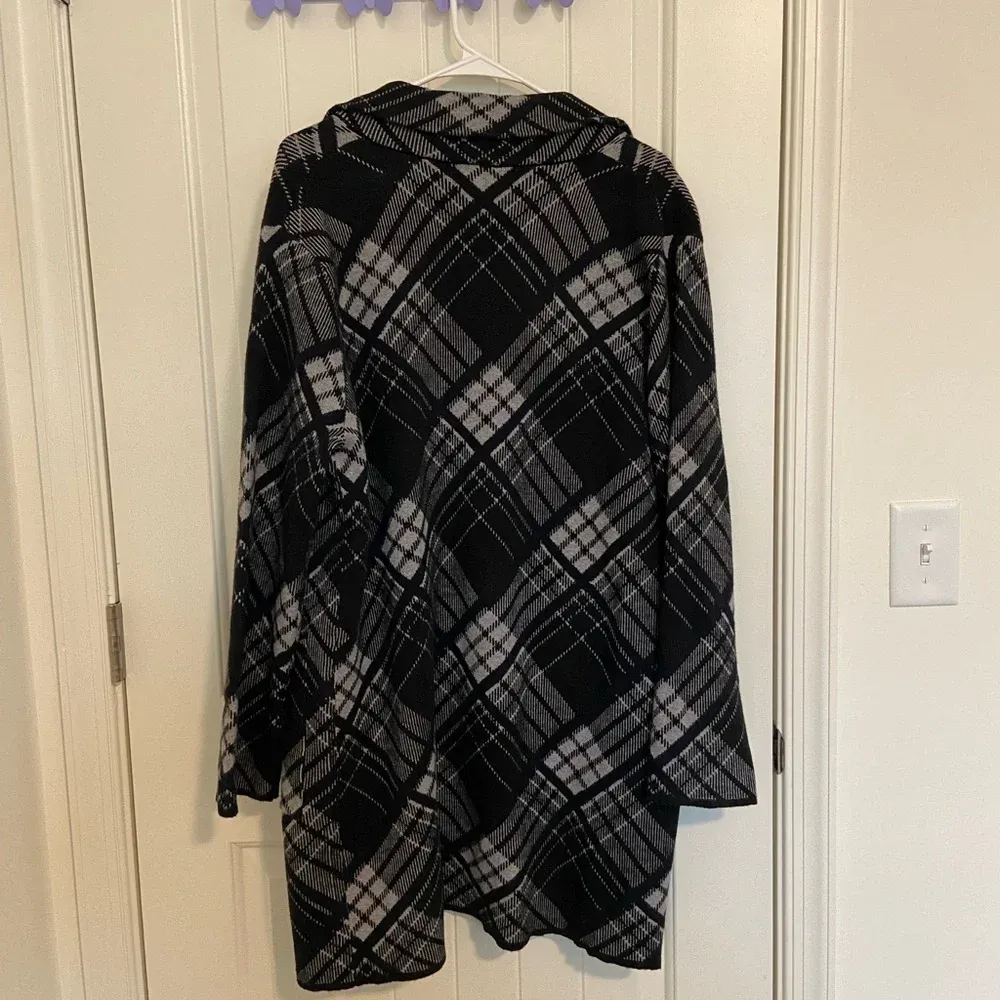 NWT | Oliver O‎ women’s twill plaid patterned open front jacket — XL Black - Image 7