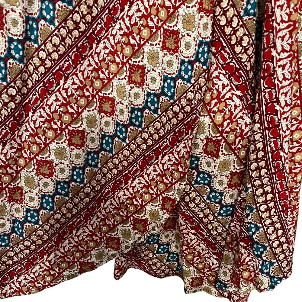 Earthbound Trading faux wrap geometric red, tan, blue boho maxi skirt, Sz M - Image 5