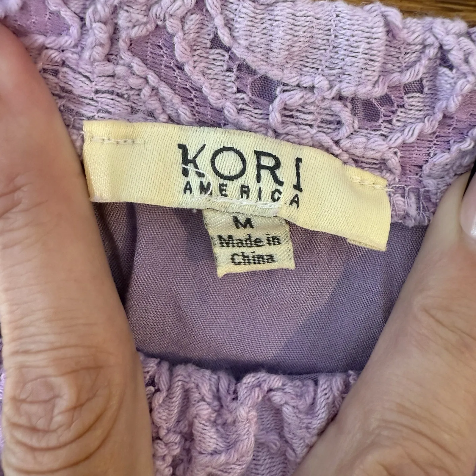 Kori‎ America Top Women Lilac Off the Shoulder Eyelet Blouse Medium Purple - Image 2