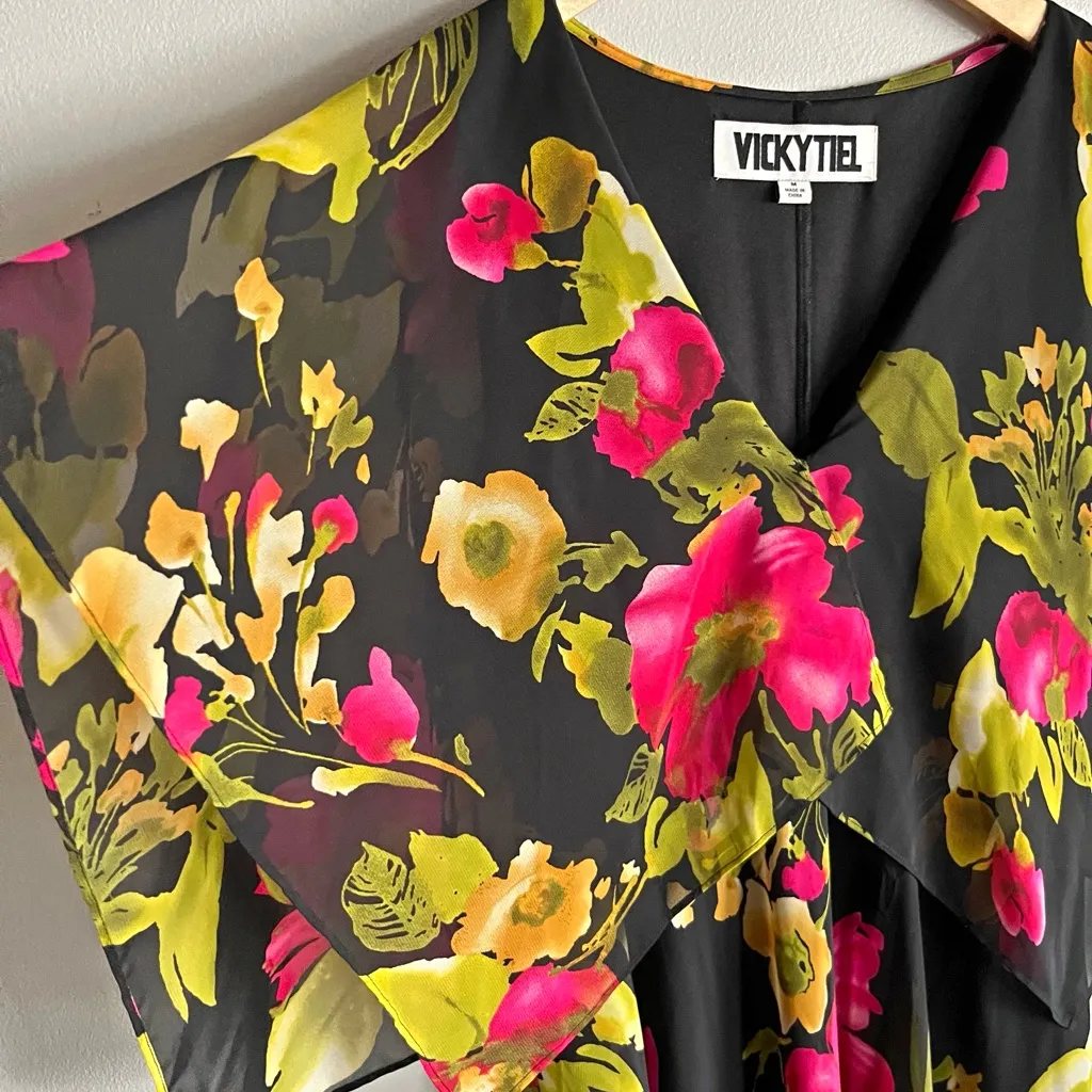 Vicky Tiel Black Floral Chiffon Midi Dress Sheer Overlay Flutter Sleeve M Pink Size M - Image 4