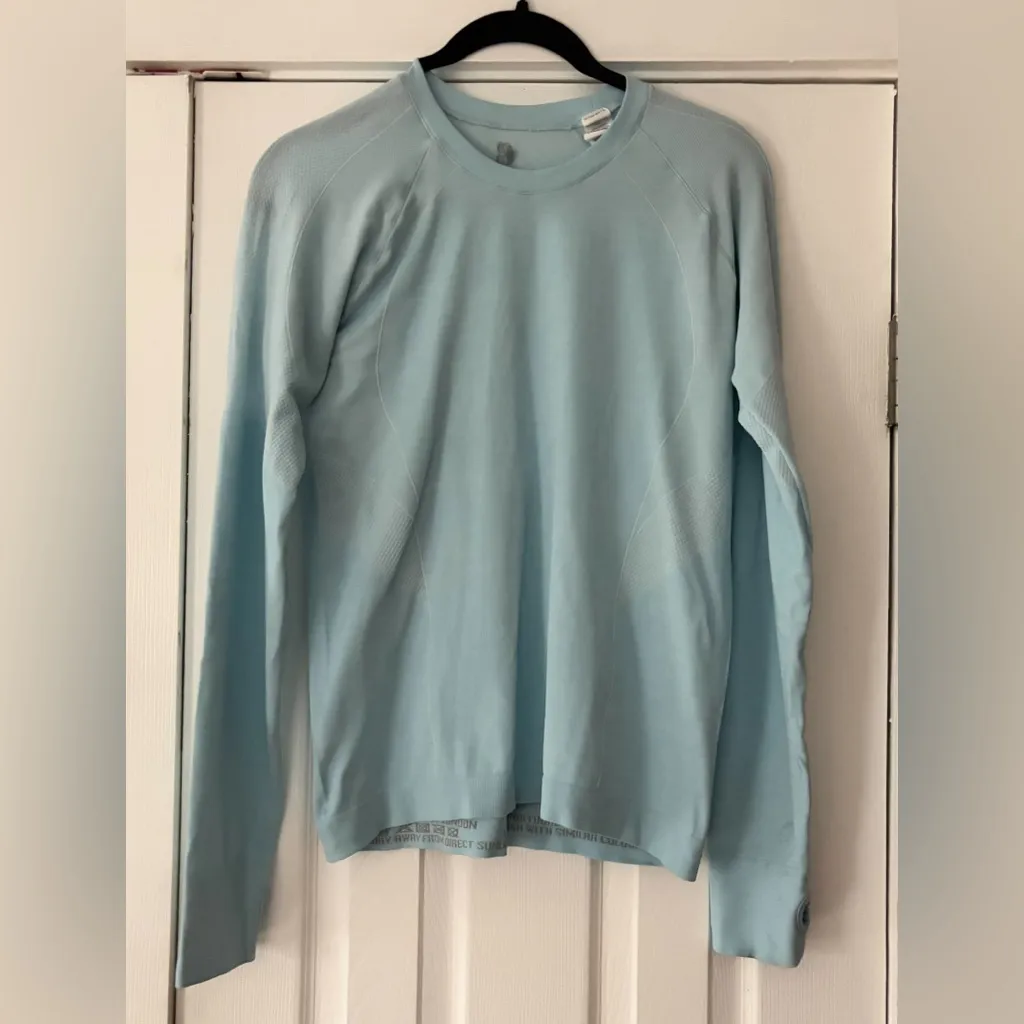 Sweaty Betty Sky Blue Long Sleeve Workout Top Size Large EUC - Image 4