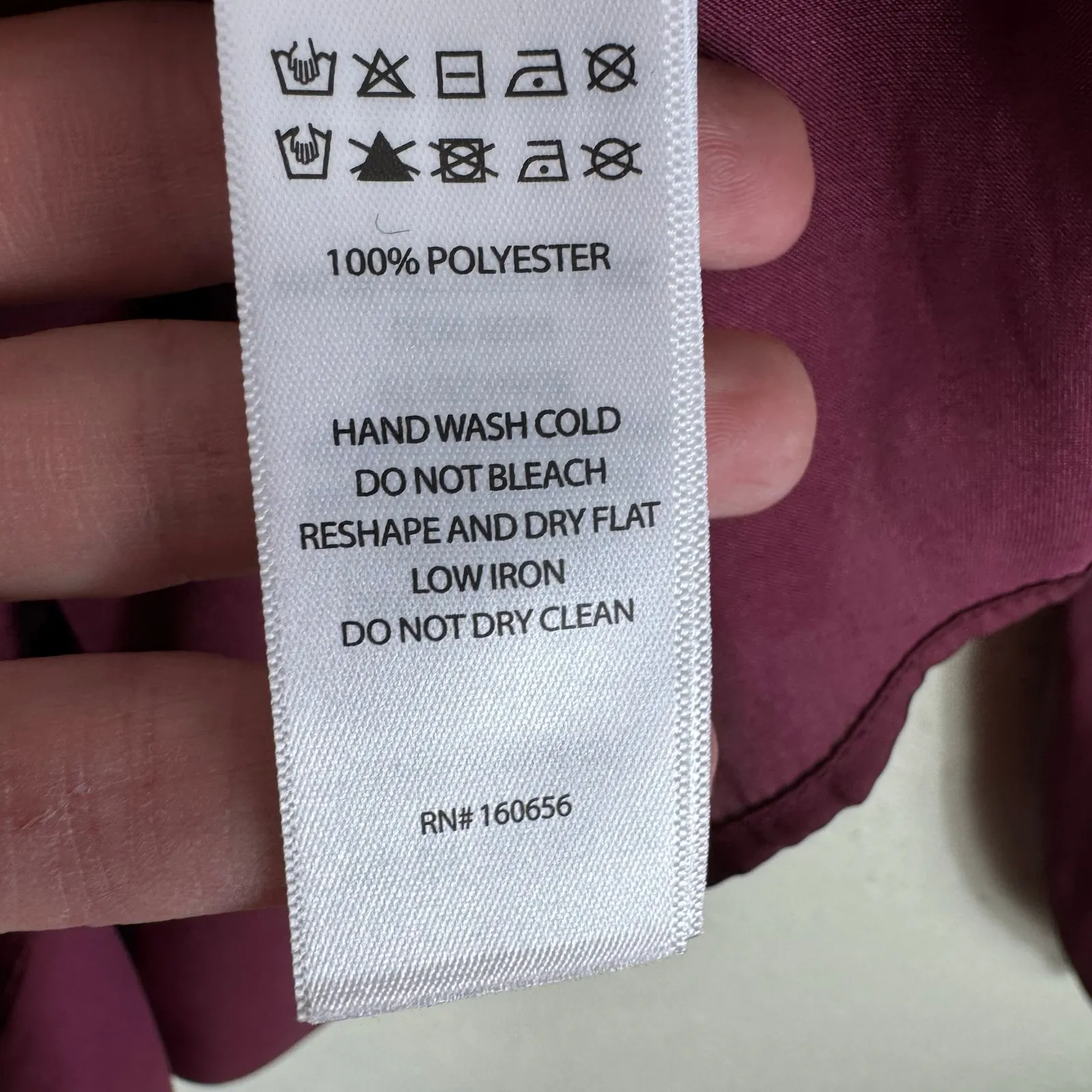 Sincerely Jules Burgundy Satin Button Up Blouse Large - Image 5