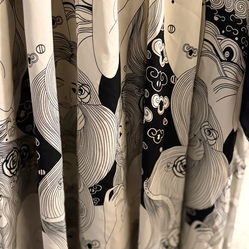 Unique Vintage Psychedelic Goddess Black and Cream Long Sleeve maxi Dress Size M - Image 10