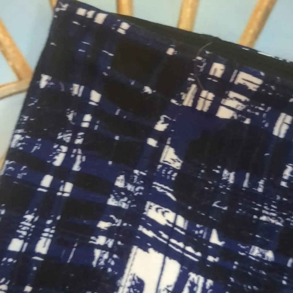 Lysse  leggings size medium - Image 2