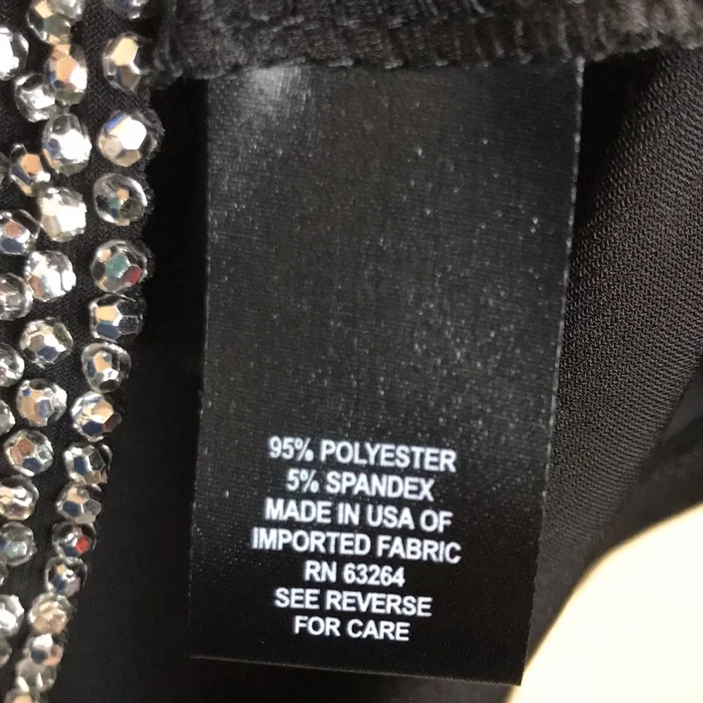 Roz & Ali Women’s Silver-Colored Studded Faux Pearls Sleeve Slit V-Neck Blouse - Image 8