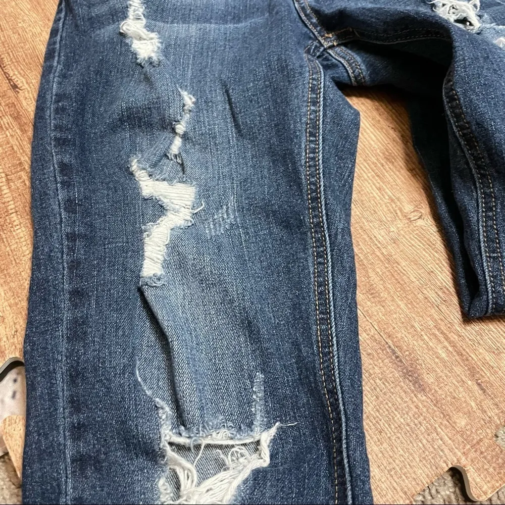 Altar'd State Distressed Ripped Skinny Jeans - Image 5