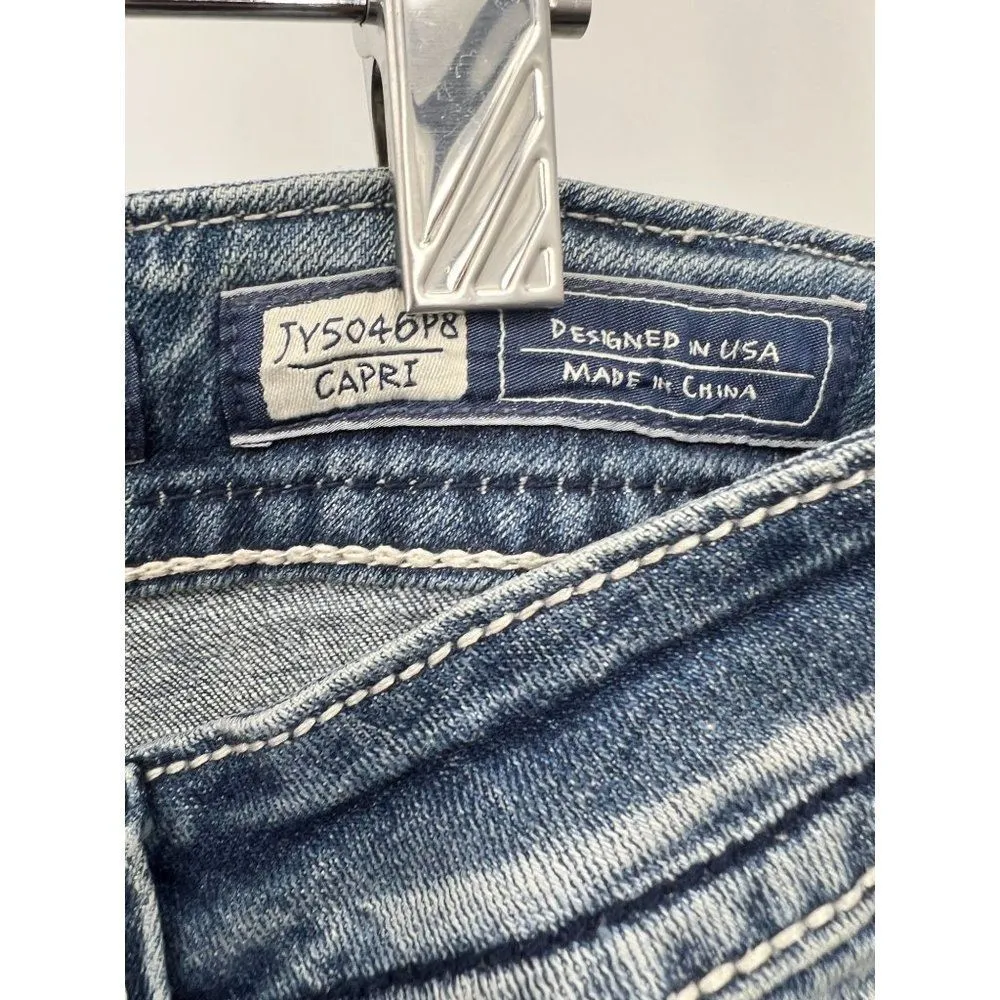 Miss Me Crop Capri Denim Jeans Dark Stone Wash Cross‎ Flap Blue Rhinestone Sz 30 - Image 5