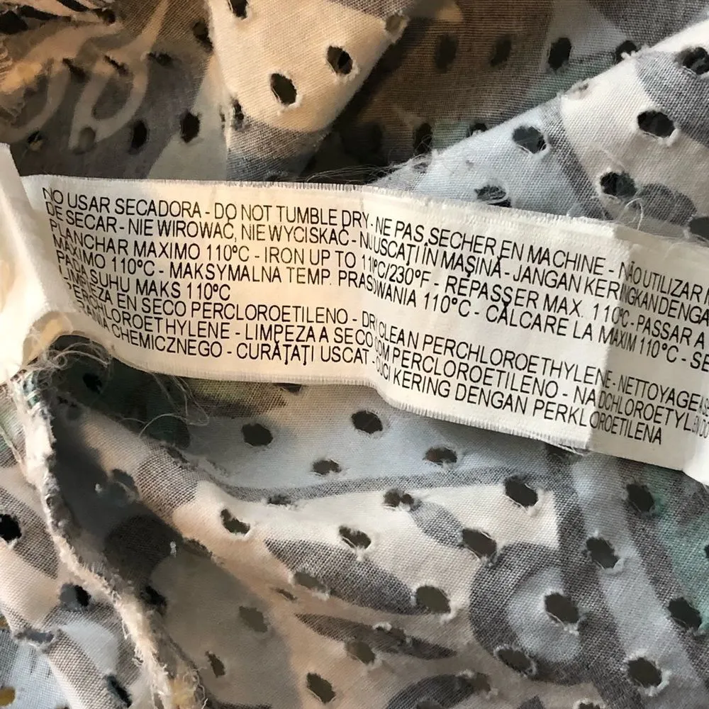 Zara Basic Size Small Sleeveless Crewneck Blouse with a Double Back snap… - Image 7