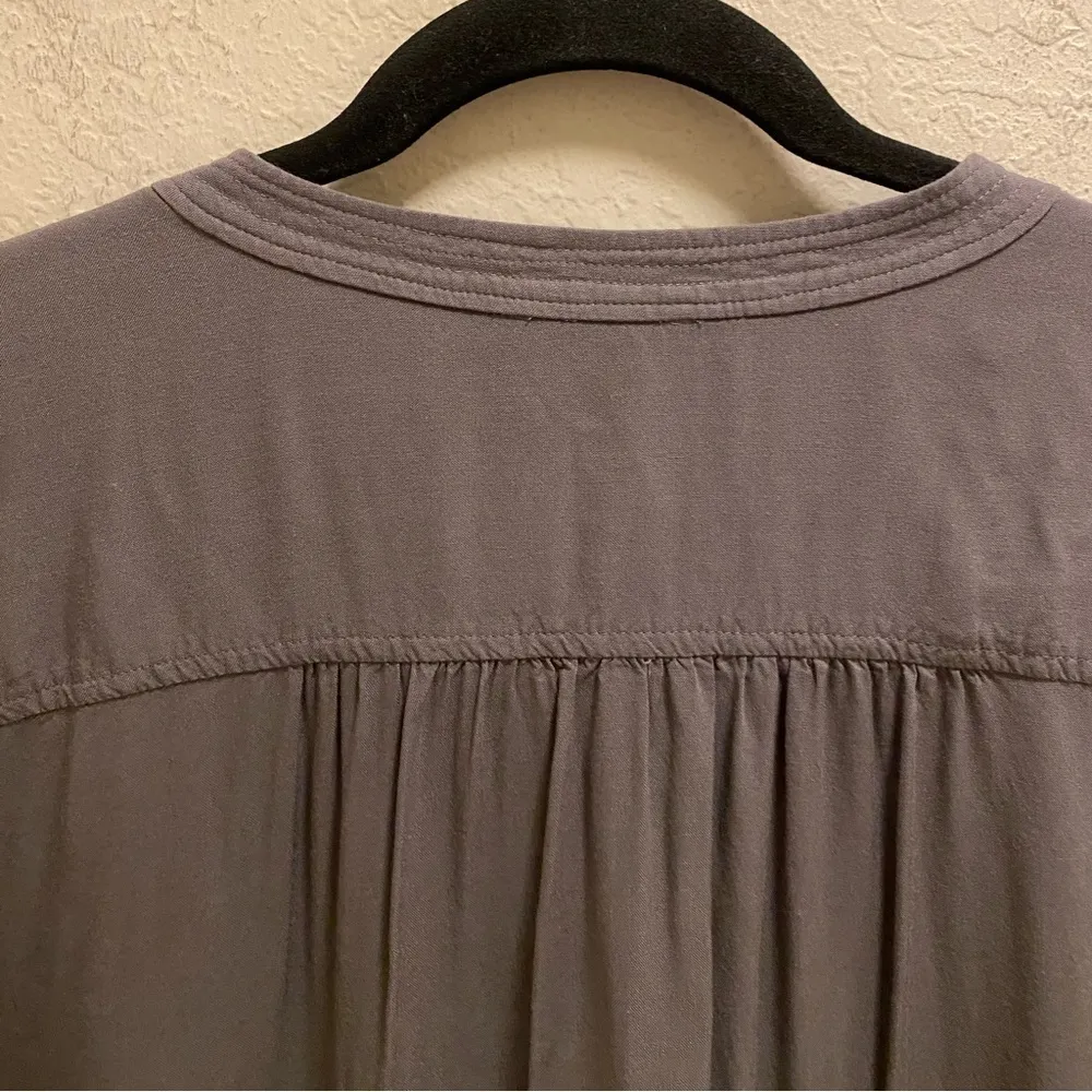 Sundance Grey Mystic Falls Pleated Button Front Blouse Size L - Image 8