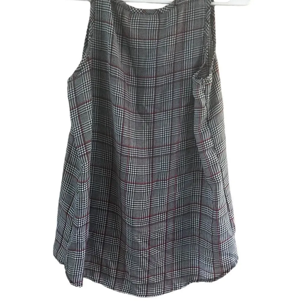 American Citiwear Black Red White Plaid Tank Medium - Image 3