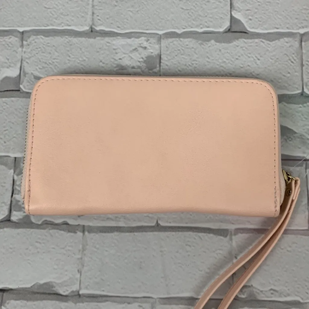 Adrienne Vittadini Pink Charging Wallet Wristlet - Image 4