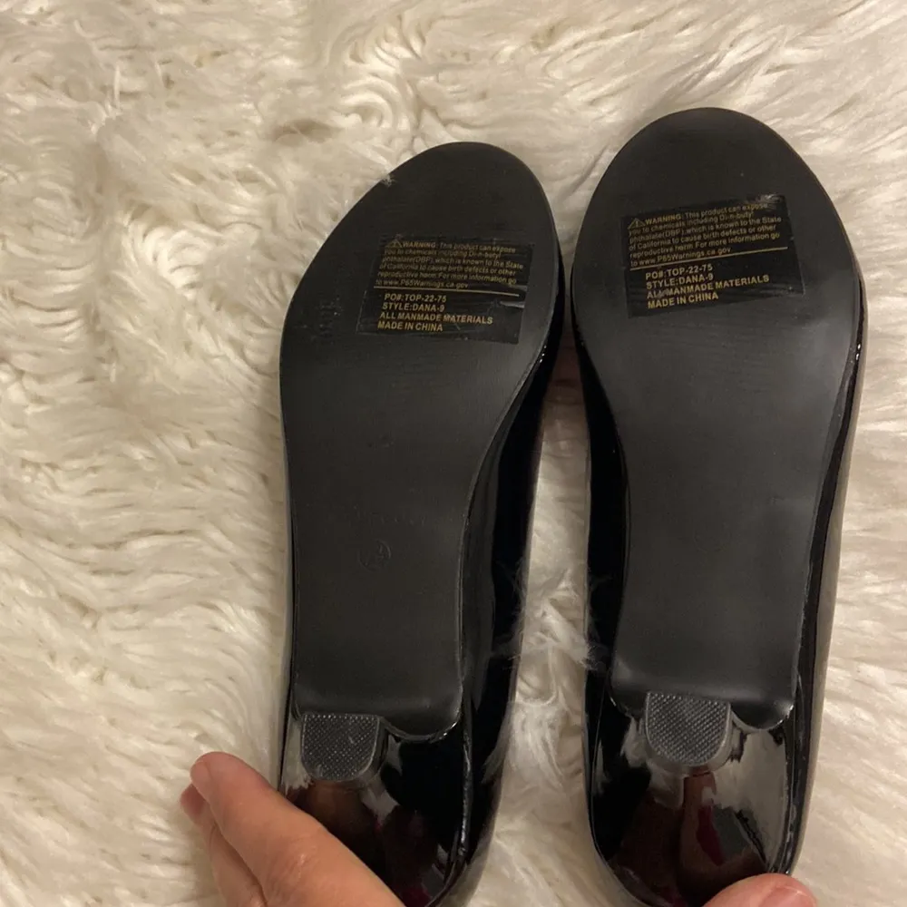 Forever Women’s Shoes size 7.5 BNWOT please see pictures heel 2” stable - Image 7