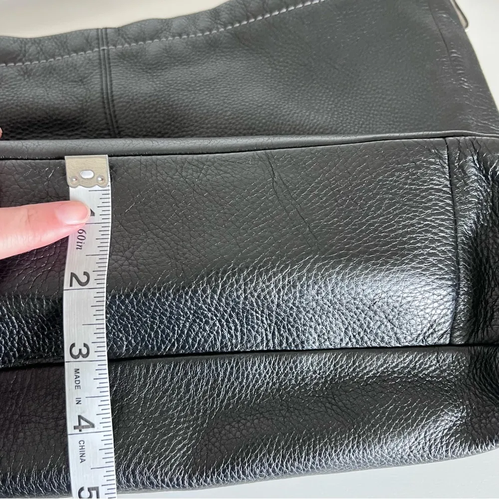 Coach Park Large Black Pebbled Hobo Bag - Image 14