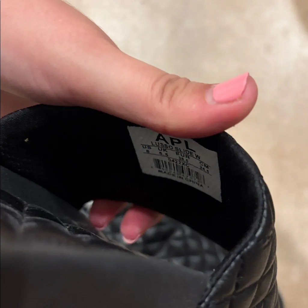 APL Lusso Black Nappa Quilted Leather Slides - Image 7