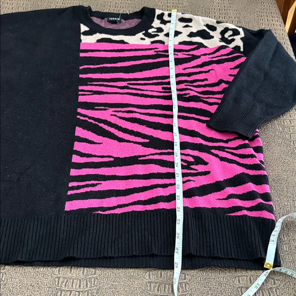 Torrid Colorblock Zebra Leopard Print Sweater Black Pink Blue Size 1 (14/16) - Image 7