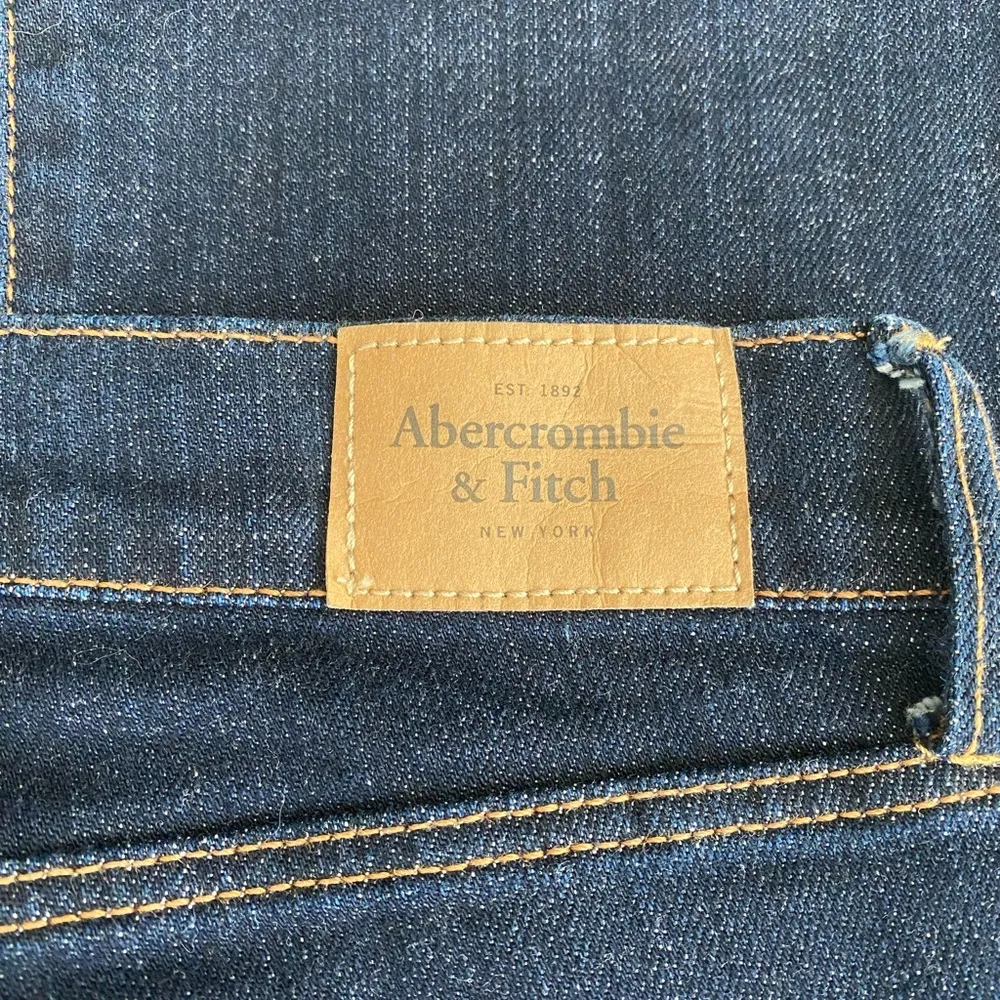 Abercrombie & Fitch Bootcut Jeans – Size 28x33 (6R) - Image 7