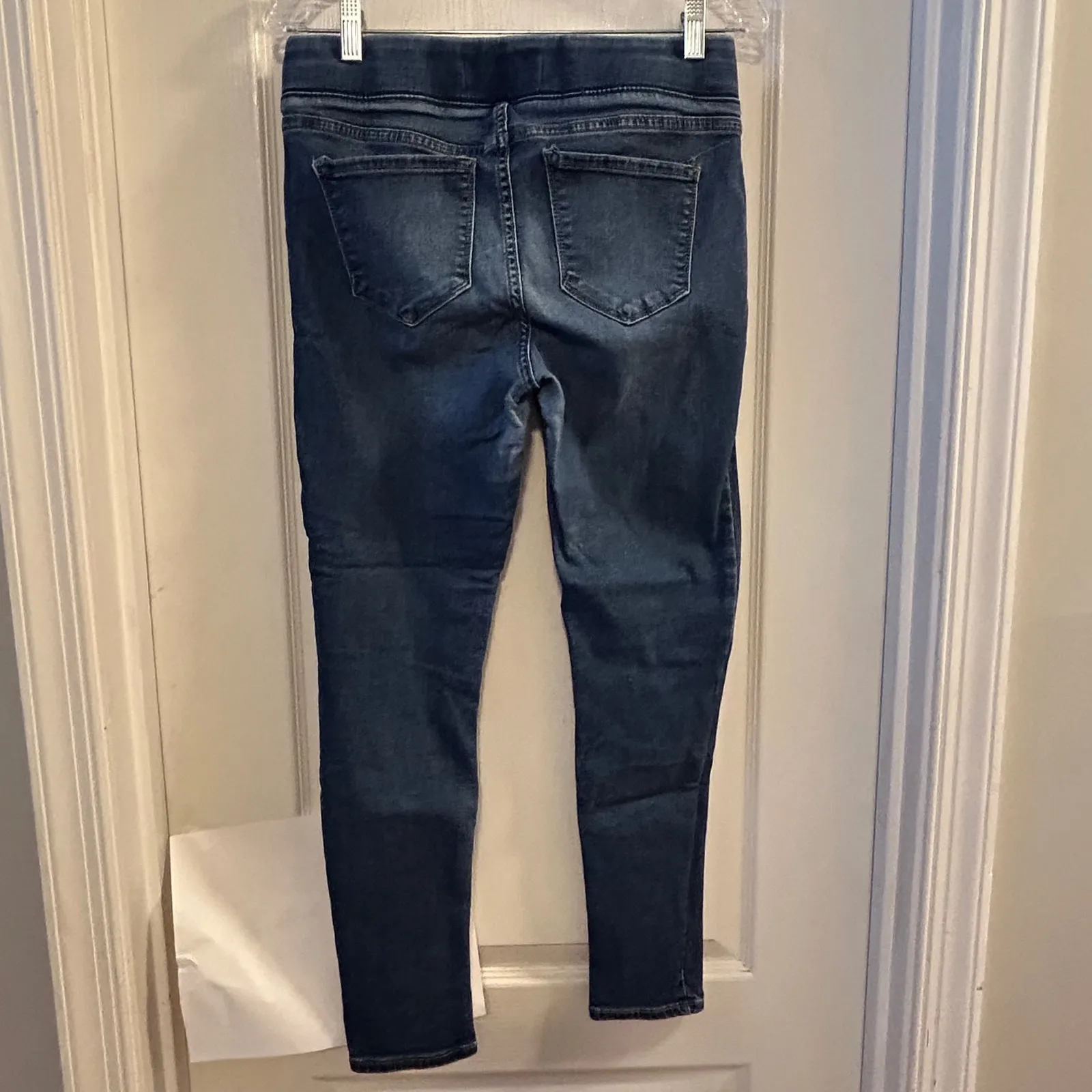 Old Navy Rockstar Jeggings Blue Wash Denim Stretch Elastic Waist Size 8 Short - Image 2