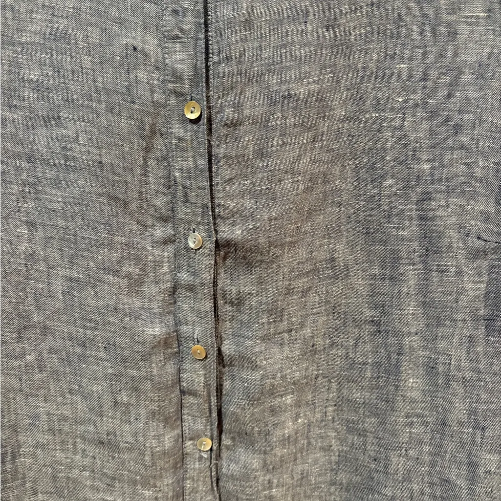 Tahari long-sleeve, button-down tunic women’s size 2X grey/navy - Image 3