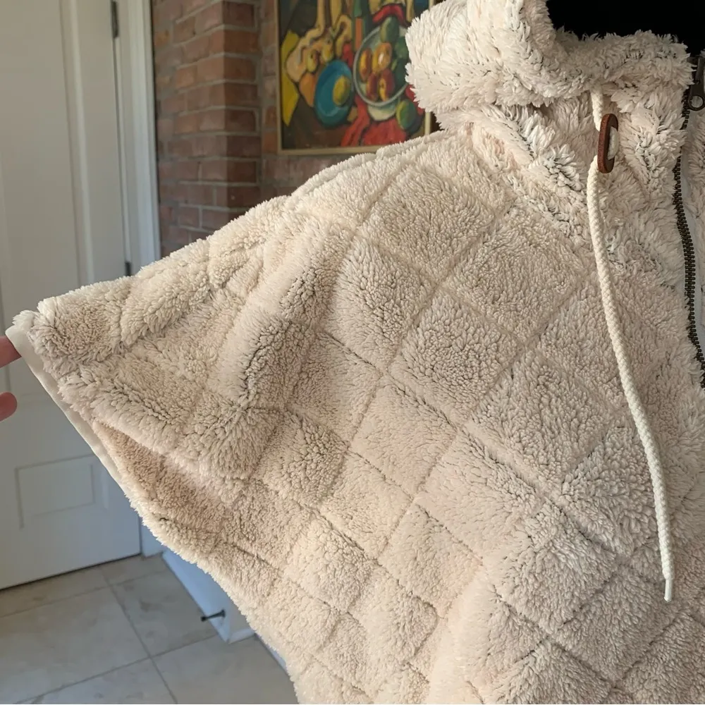 Columbia Fire Side Cozy Comfy Sherpa Shrug Hoodie Poncho M - Image 4