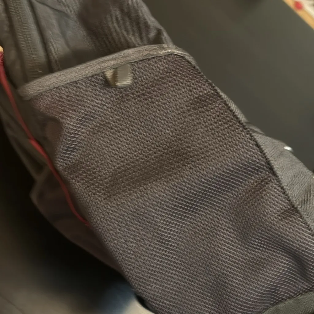 The North Face Vault Charcoal and Burgundy Backpack - Image 6