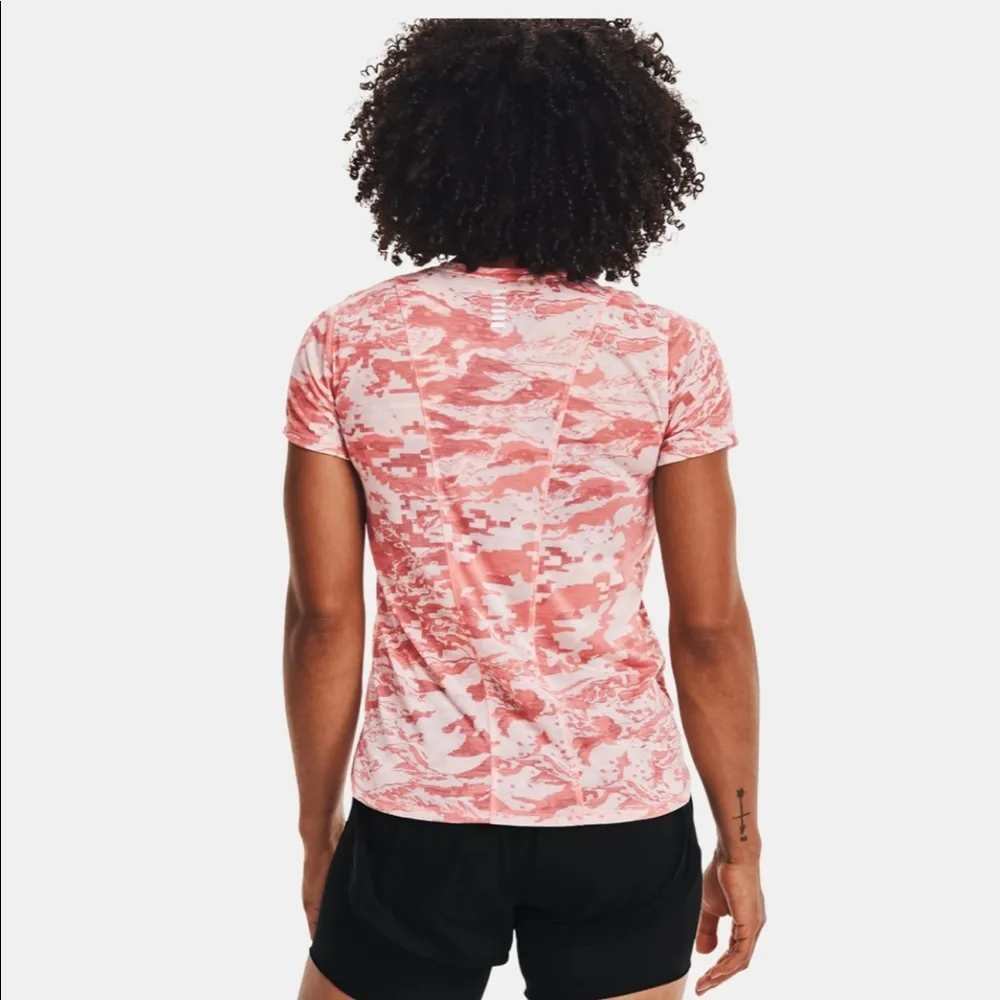 NWT Under Armor Breeze Run Short Sleeve - Image 4