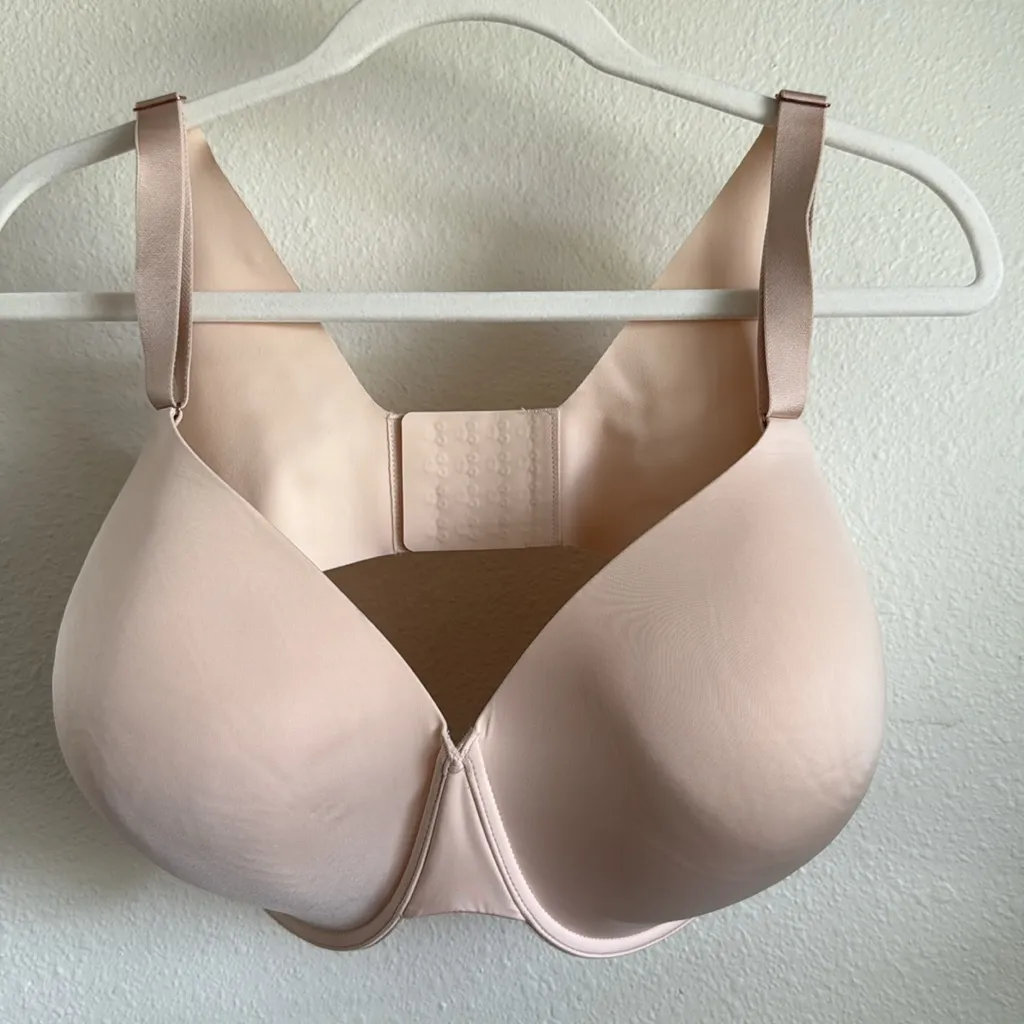 SOMA Vanishing 360 Perfect Coverage Nude Bra. - Image 3