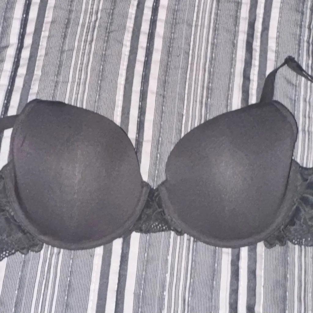 Adore Me Women’s Jainey Contour Plunge Bra Smoky Dark Gray 36C Lace Detail NWT - Image 12