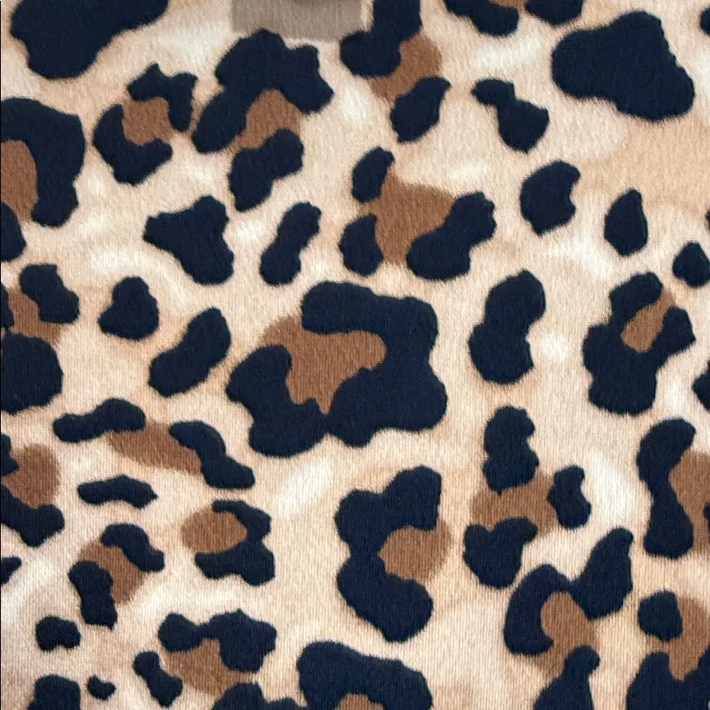 Motherhood Maternity Animal Print Midi Dress.  Size small - Image 4