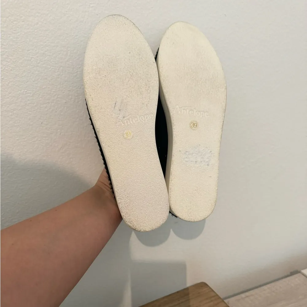 Antelope Sail Away Black Textured Slip On Shoes Leather Boho  Size 39 US 8 - Image 8